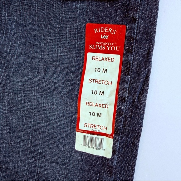 Woman’s LEE Riders Denim Jeans Size 10M 
NWT Stretch Straight Leg​ - Picture 4 of 9